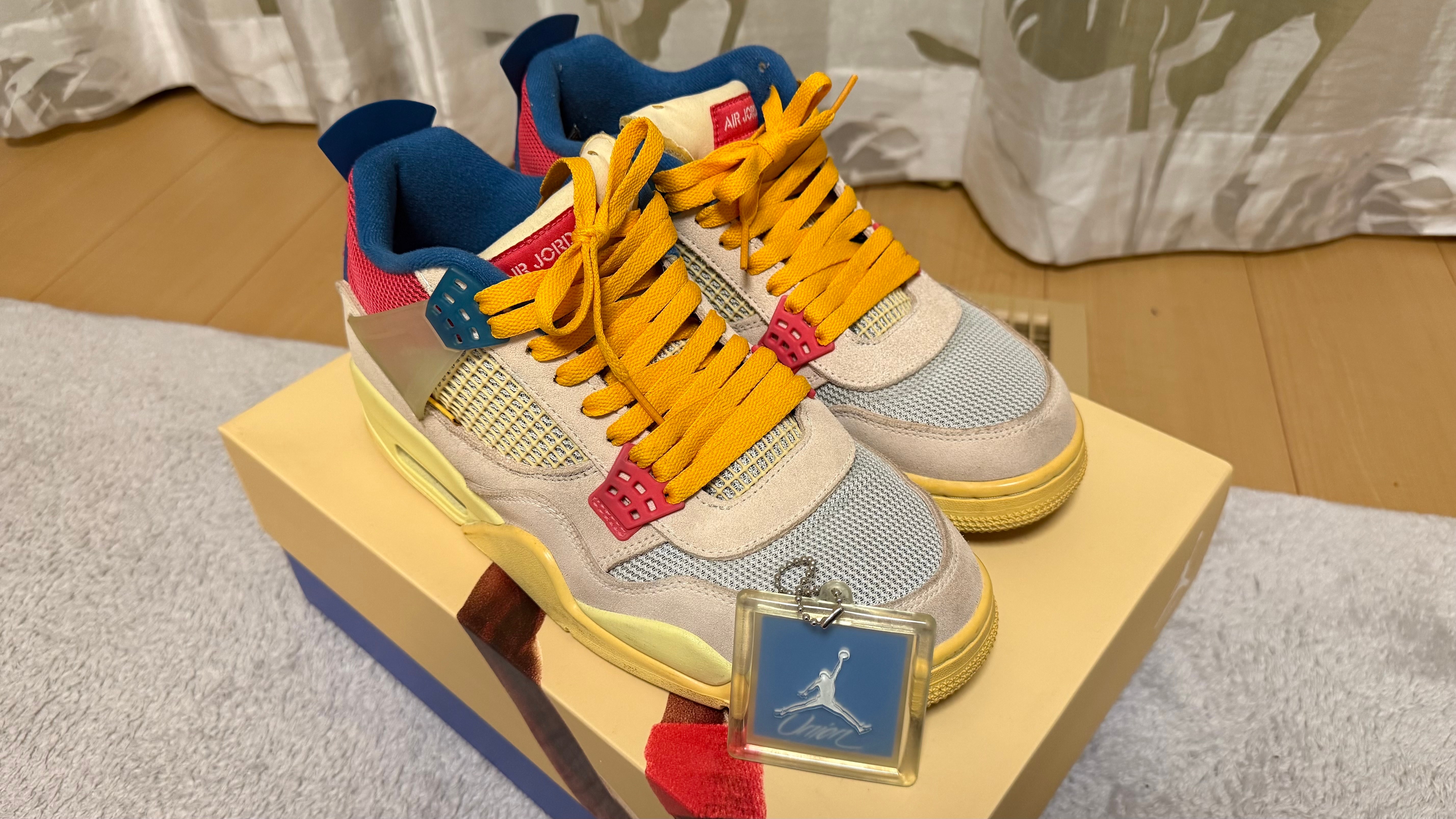 UNION × Nike Air Jordan 4 SP "Guava Ice/Light Fusion Red"