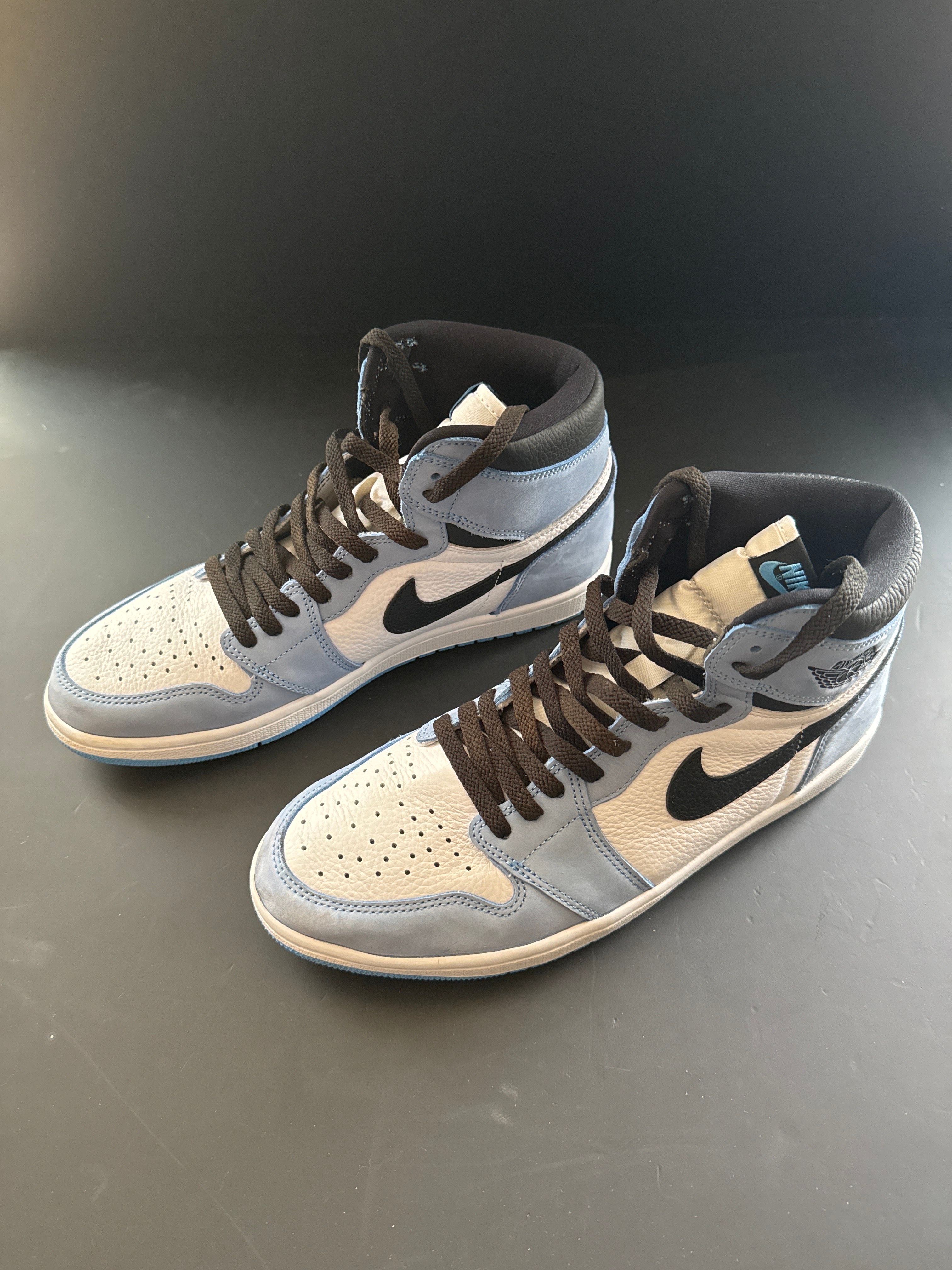 Nike Air Jordan 1 High OG "University Blue"