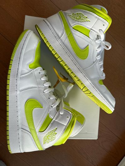 Nike Women's Air Jordan 1 Mid "White Lime"