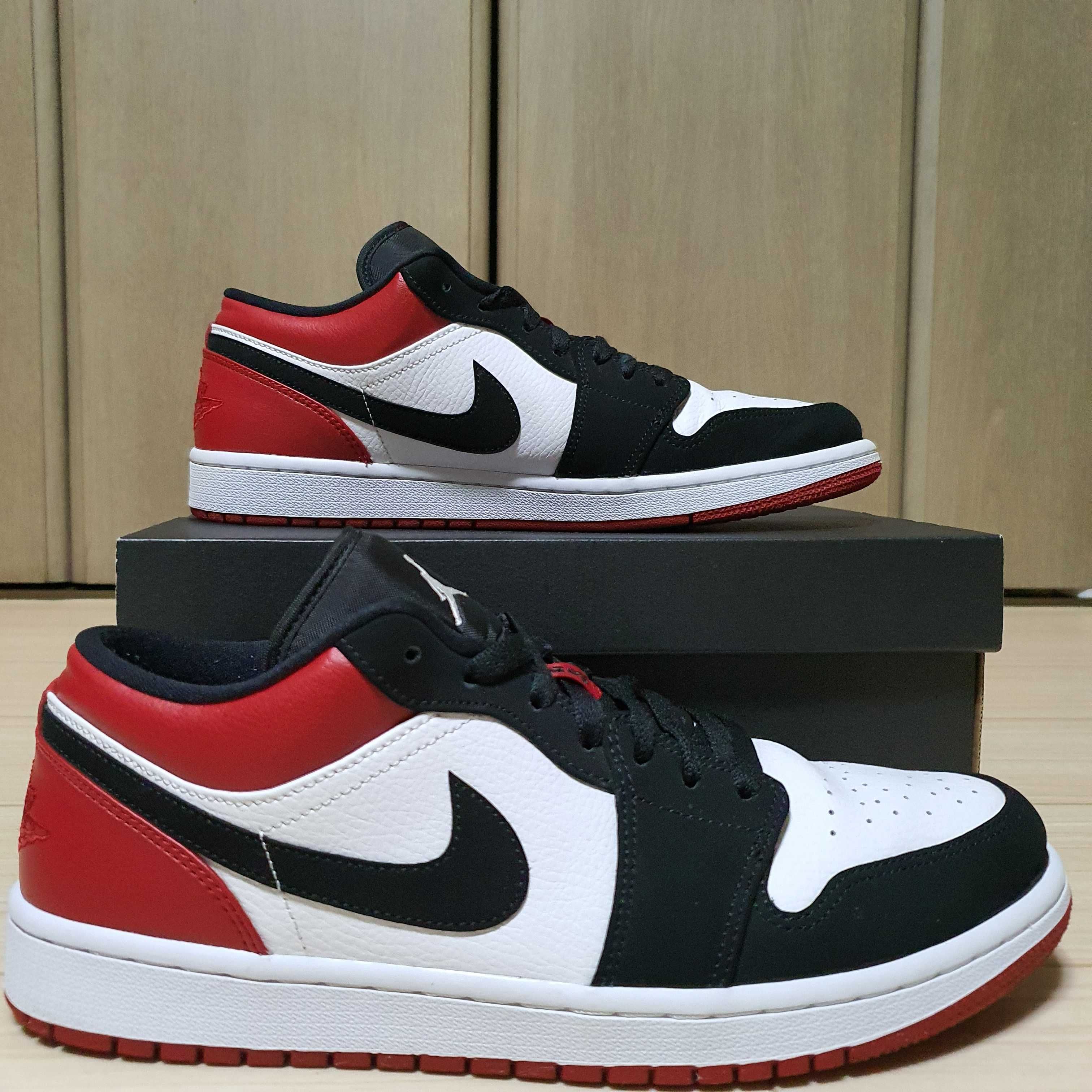 Nike Air Jordan 1 Low "Black Toe"