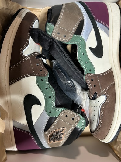 Nike Air Jordan 1 High OG "Hand Crafted"