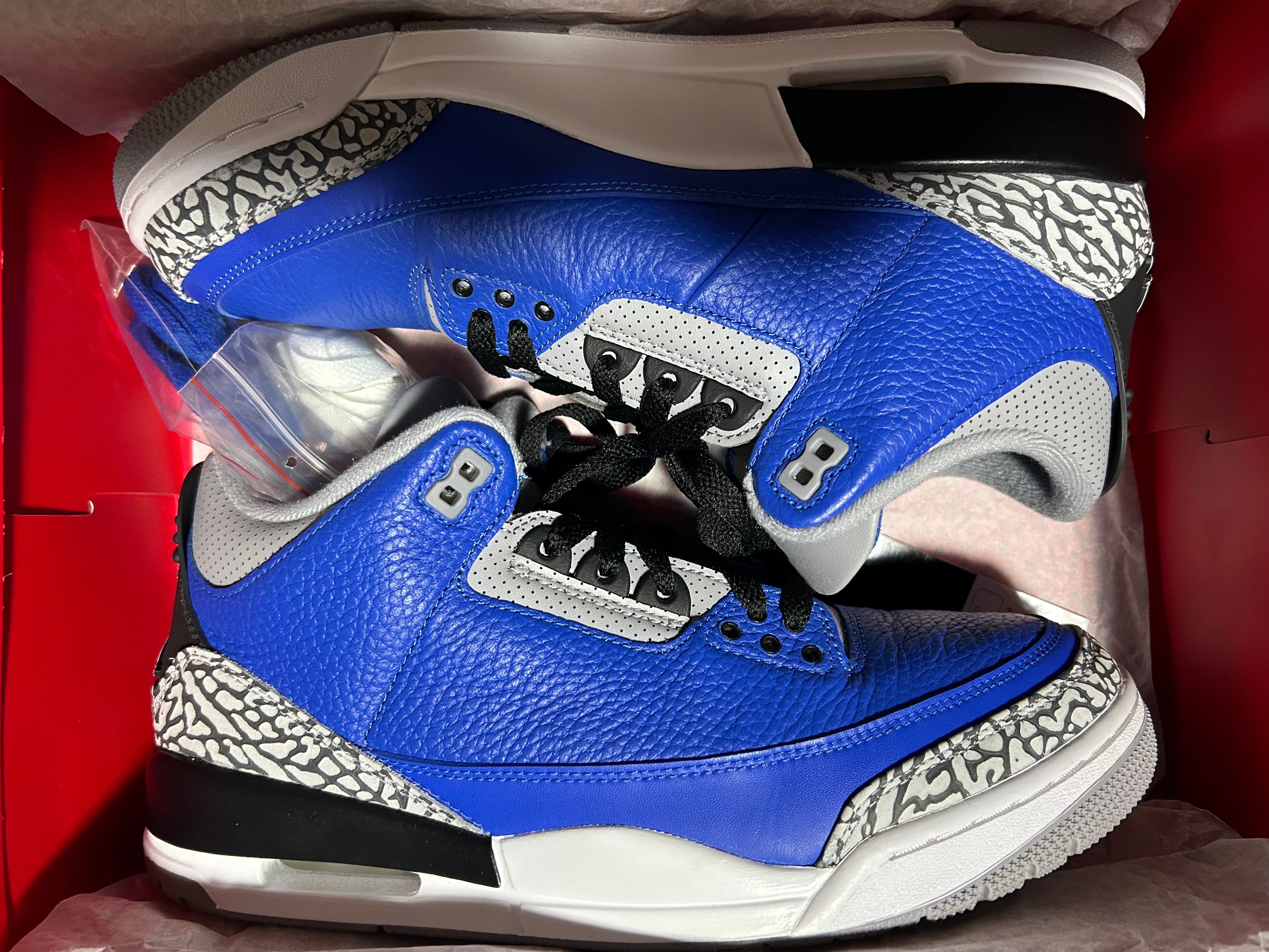NIKE AIR JORDAN 3 "VARSITY ROYAL"