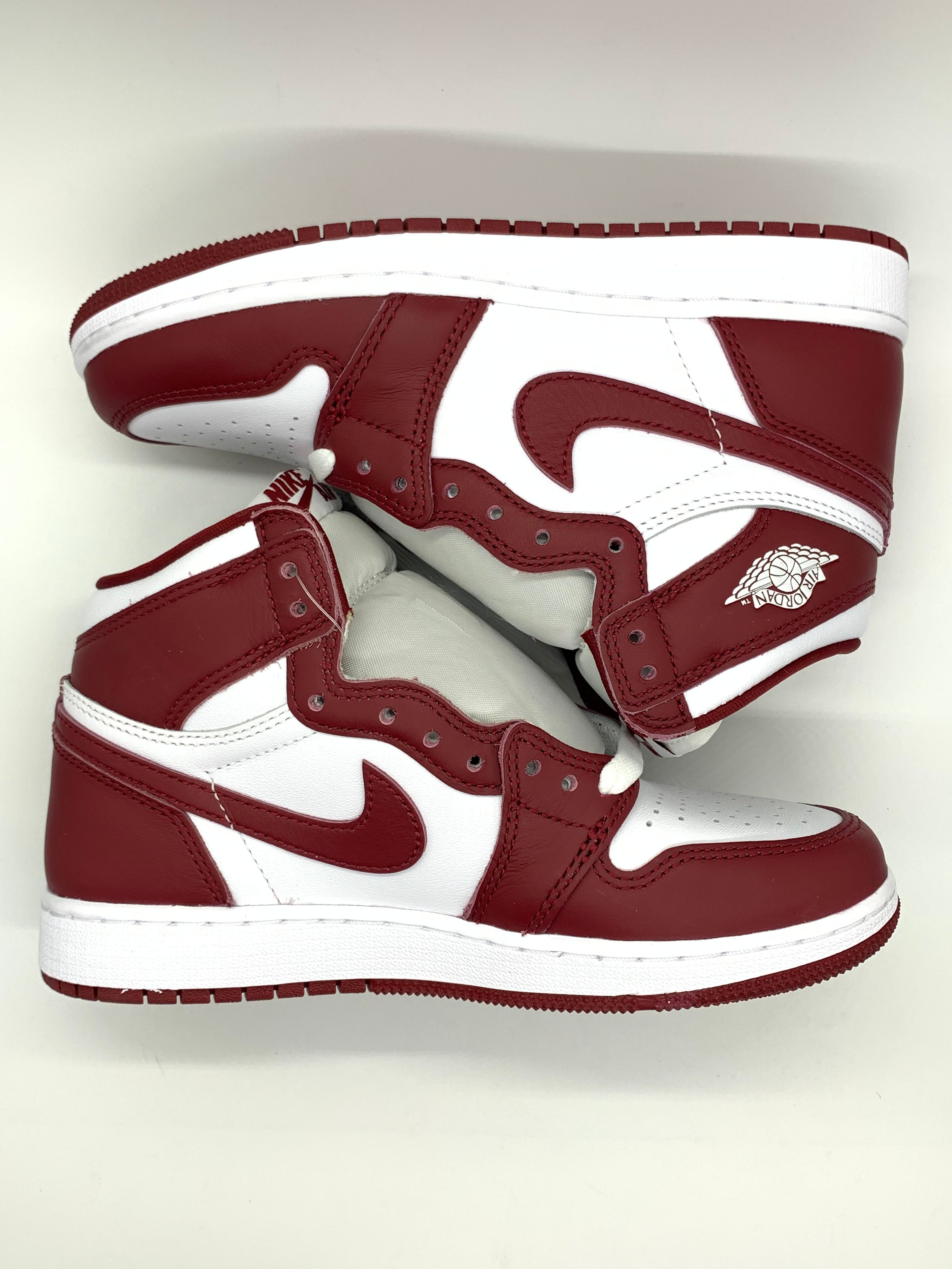 Nike GS Air Jordan 1 Retro High OG "Artisanal Red"
