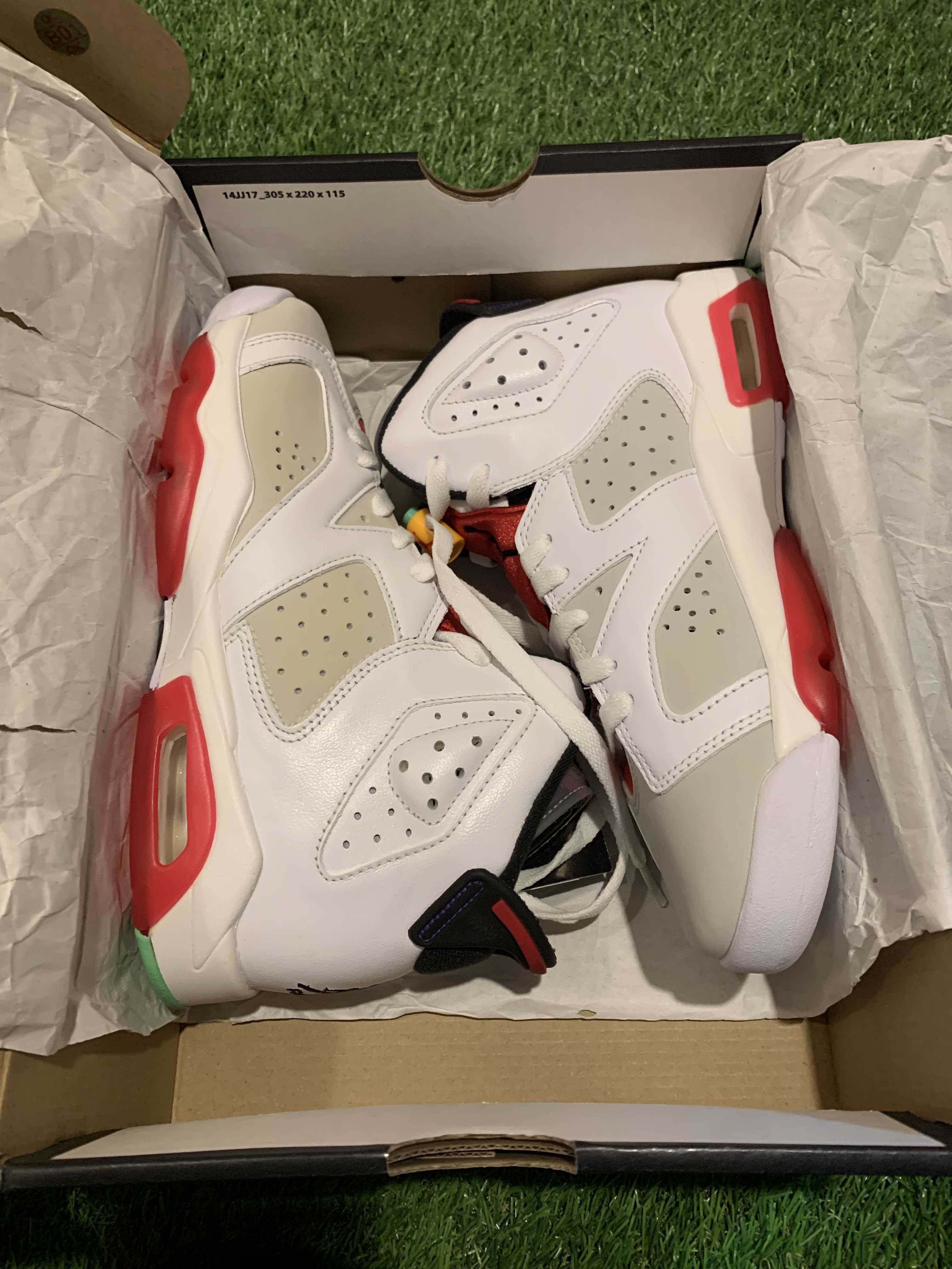 NIKE AIR JORDAN 6 GS "NEUTRAL GREY / HARE"