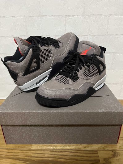 Nike Air Jordan 4 "Taupe Haze"