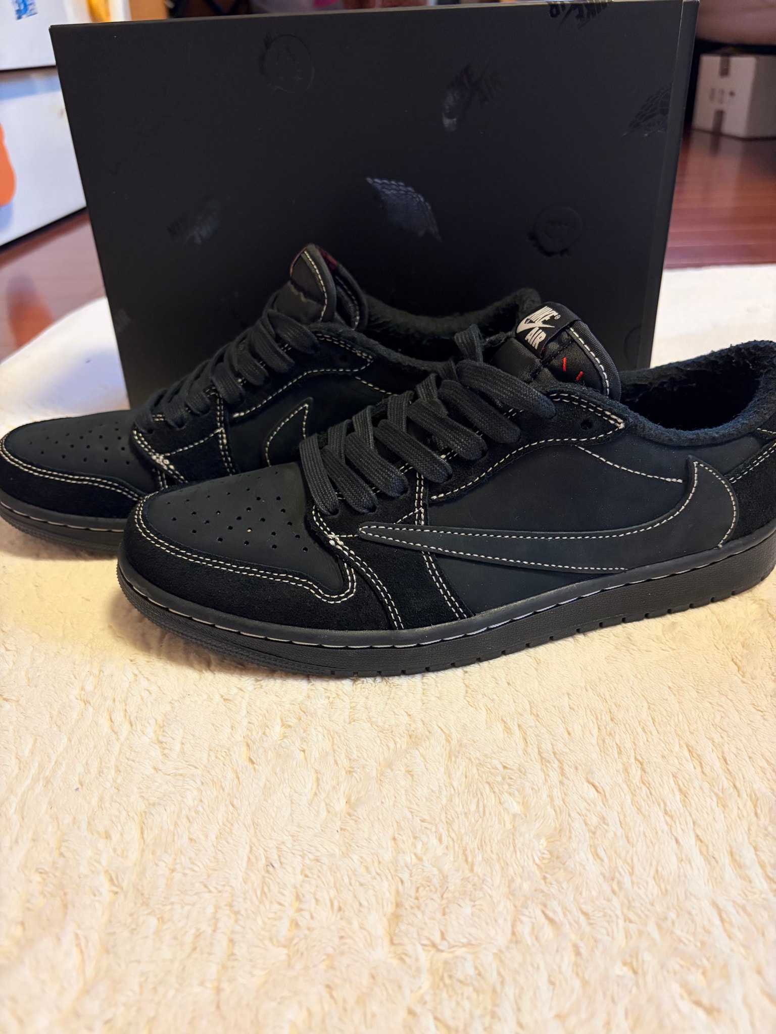 Travis Scott × Nike Air Jordan 1 Low OG SP "Black Phantom"