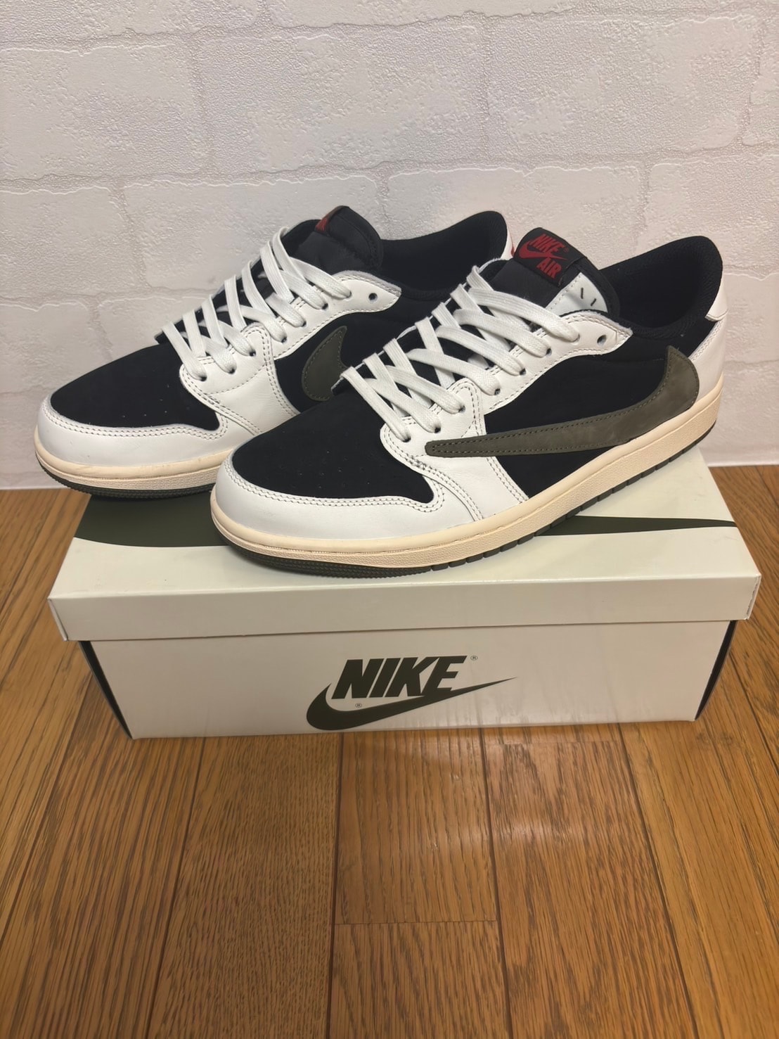 Travis Scott × Nike Women's Air Jordan 1 Low OG "Medium Olive"