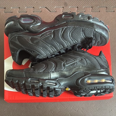 Nike Air Max Plus "Triple Black"