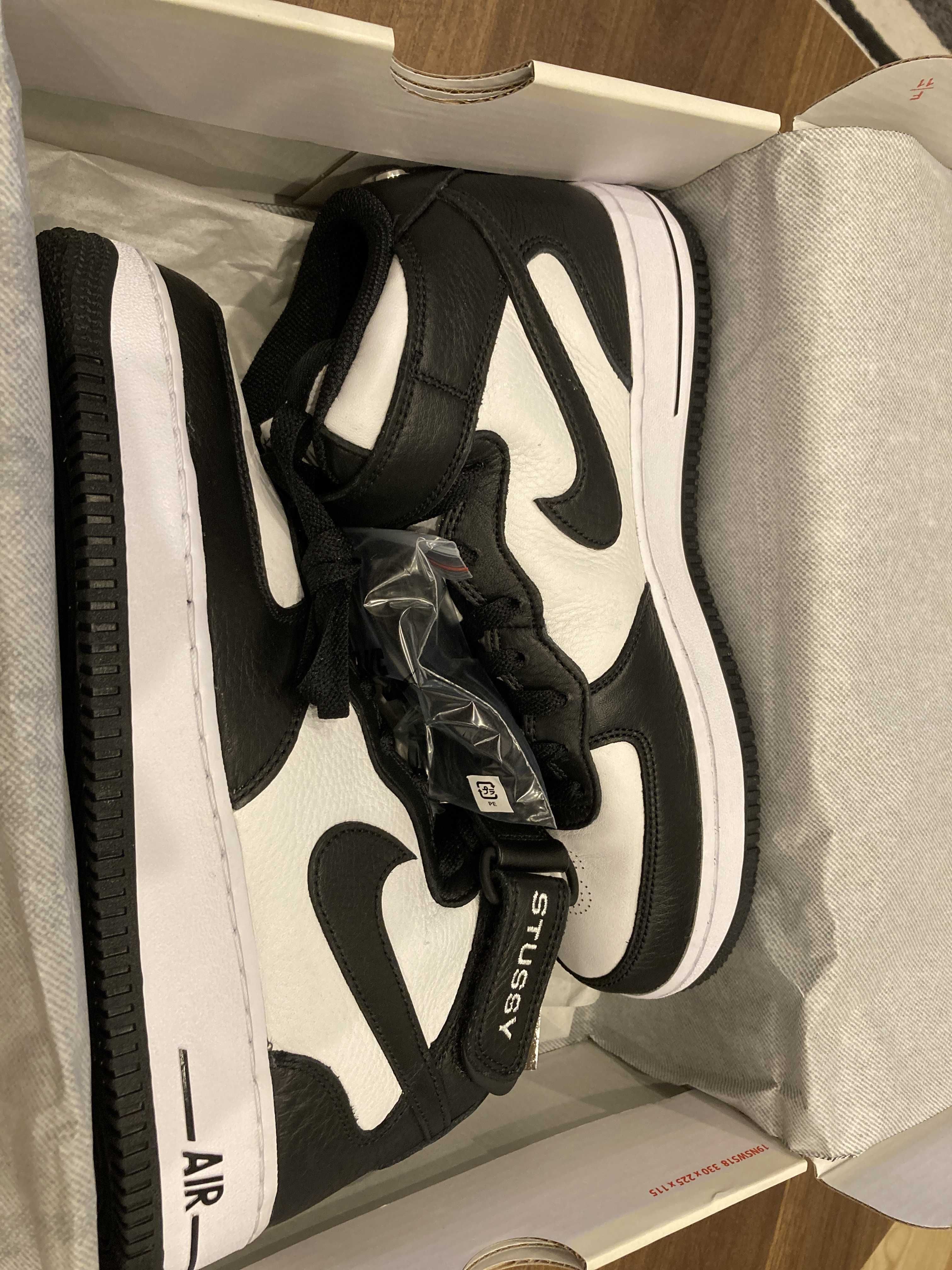 Stussy × Nike Air Force 1 Mid "Black and Light Bone"