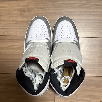 Nike Air Jordan 1 Retro High OG "Black and Smoke Grey"