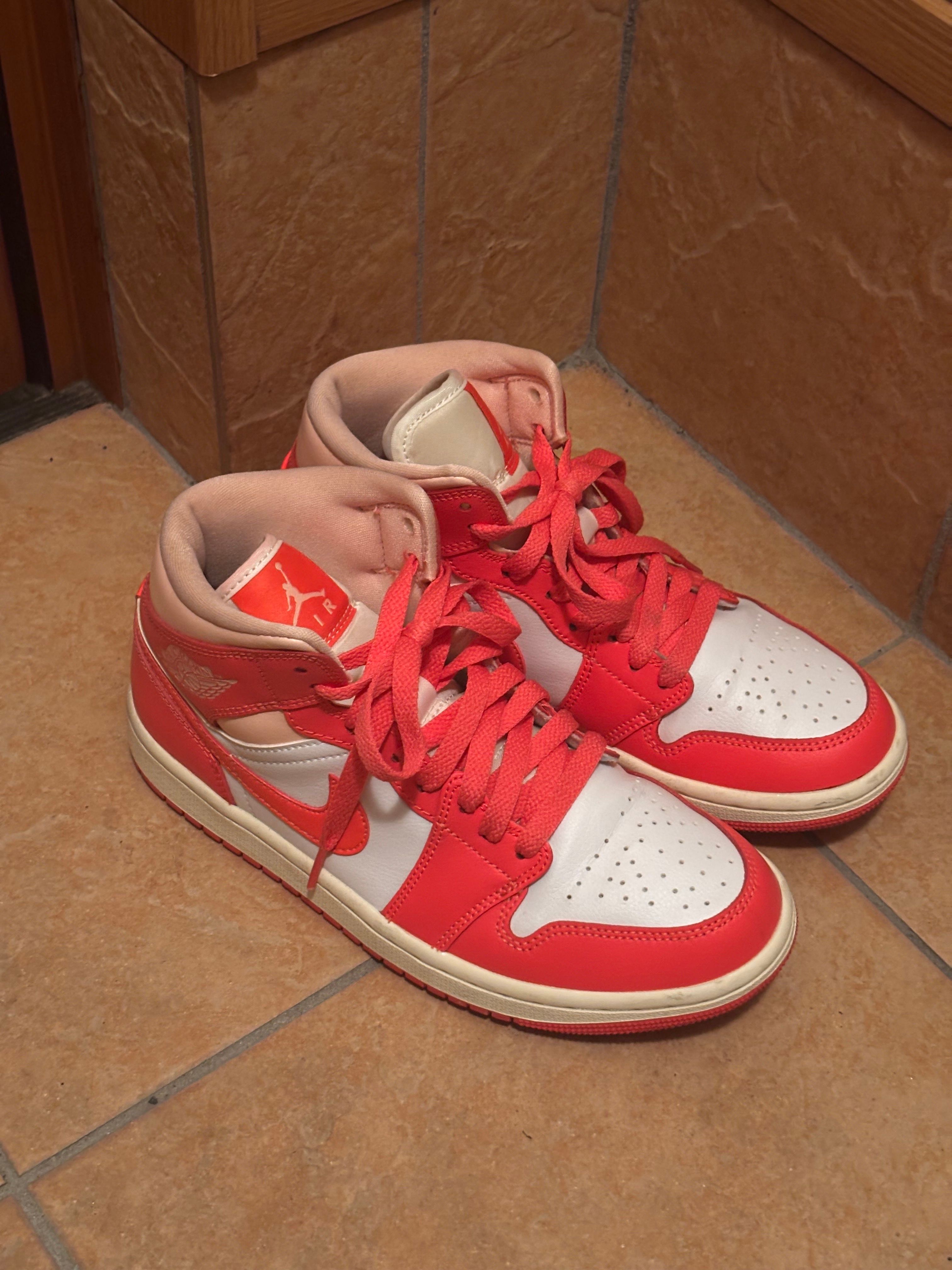 Nike Women's Air Jordan 1 Mid "Strawberries and Cream"