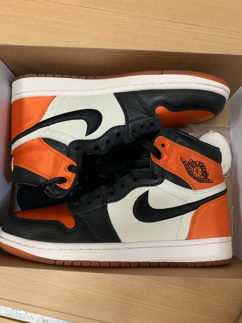 Nike Women's Air Jordan 1 High "Satin Shattered Backboard"