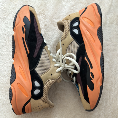 adidas YEEZY Boost 700 "Enflame Amber"
