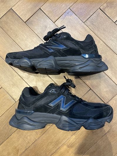 New Balance 9060 "Triple Black"