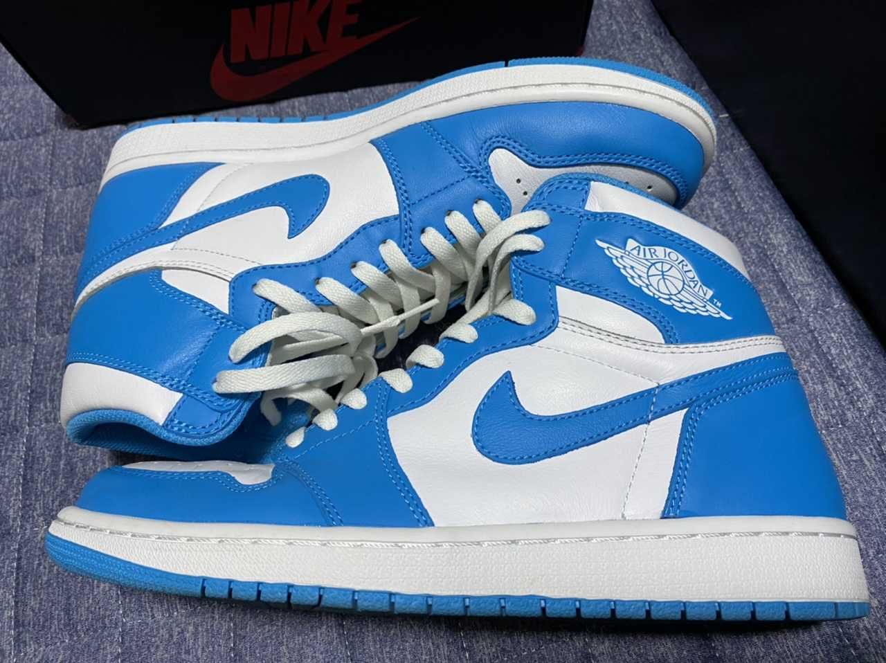 Nike Air Jordan 1 Retro High "UNC"