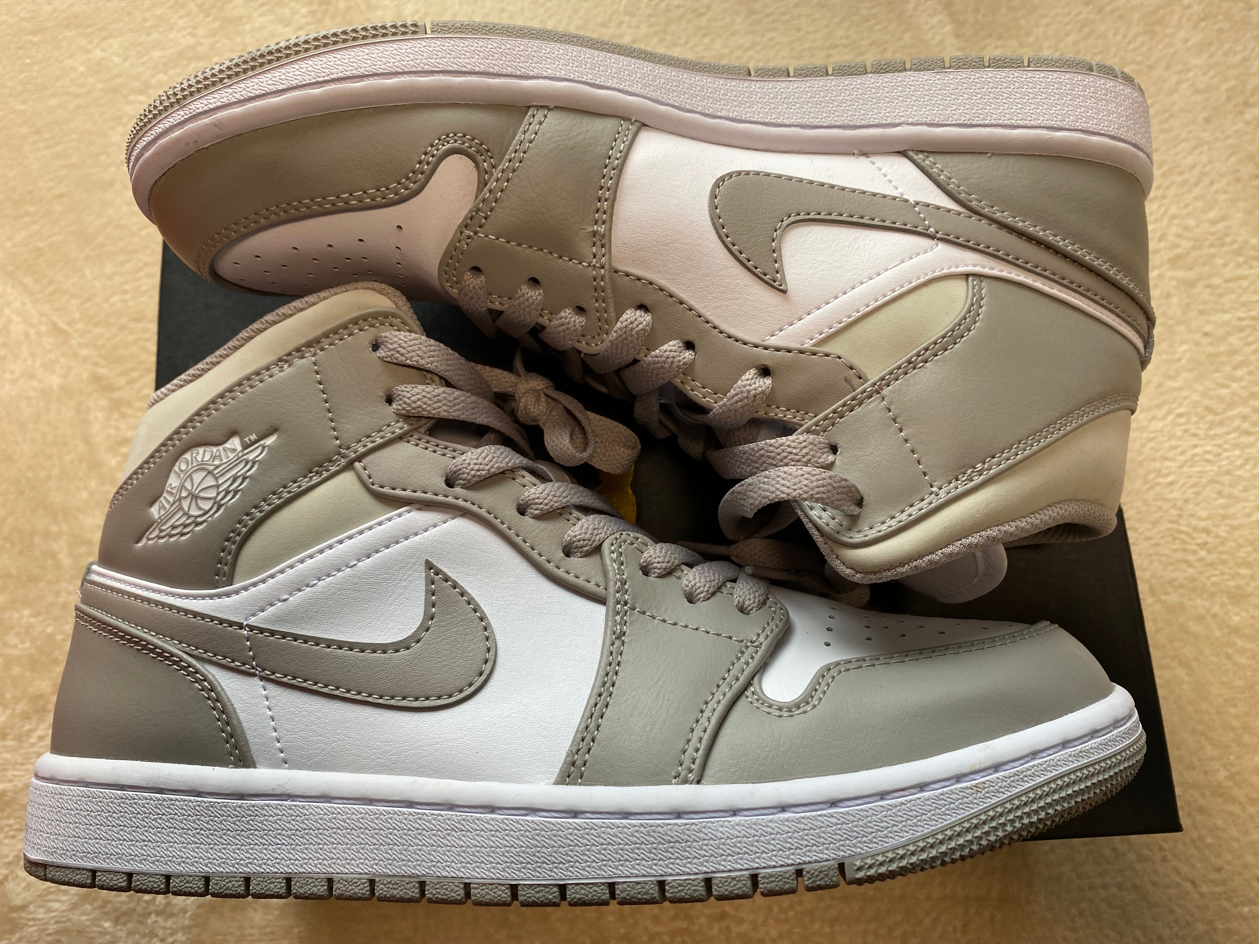 Nike Air Jordan 1 Mid "Linen"