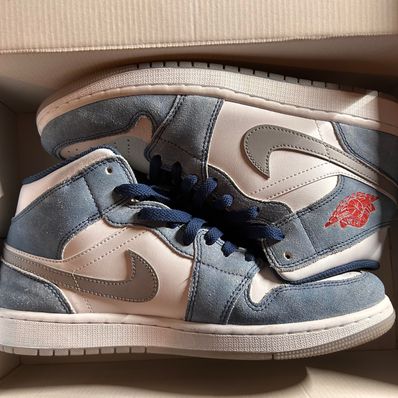 Nike Air Jordan 1 Mid SE "White/Hyper Royal/Red"