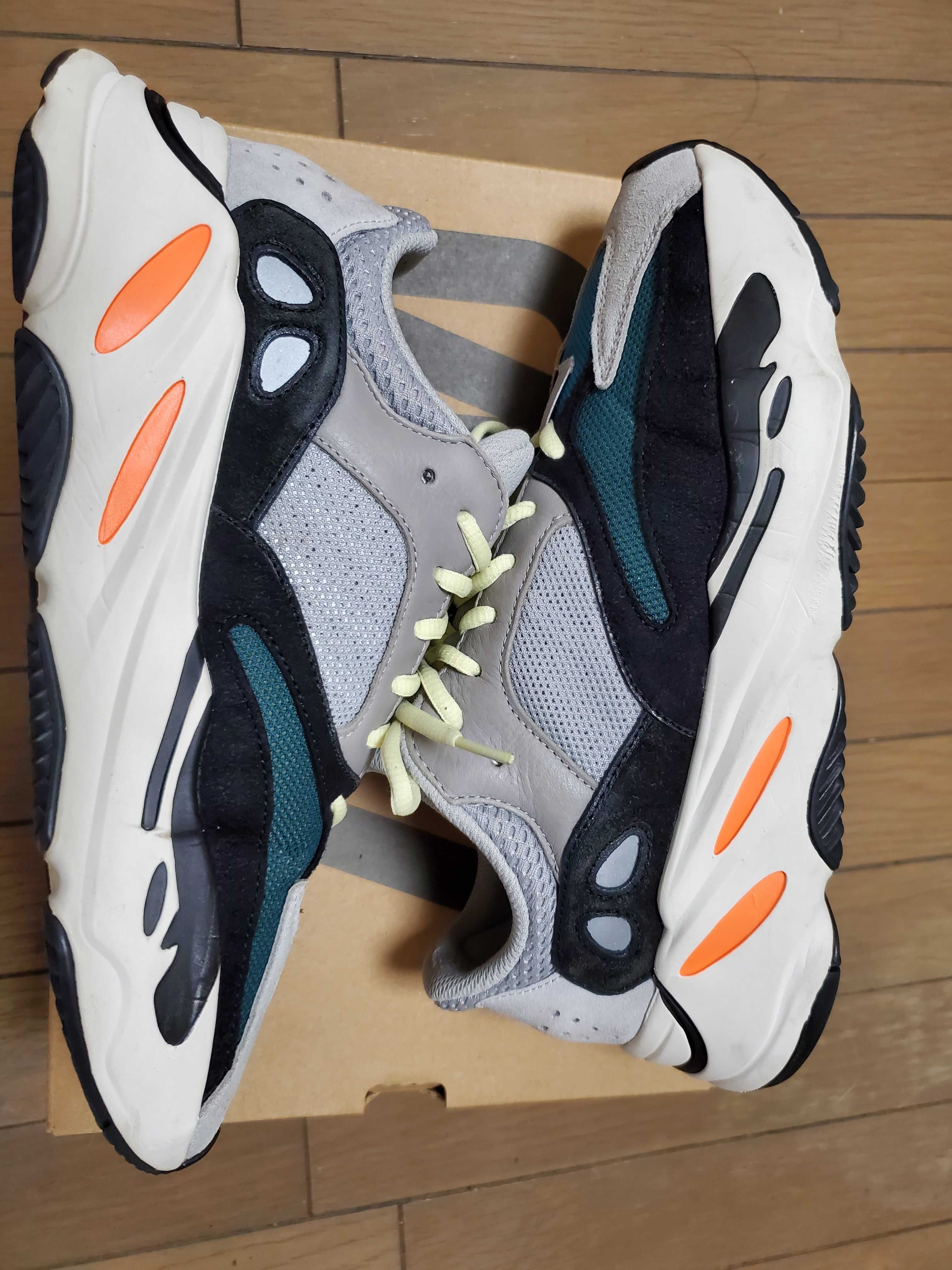 adidas YEEZY Boost 700 "Wave Runner"