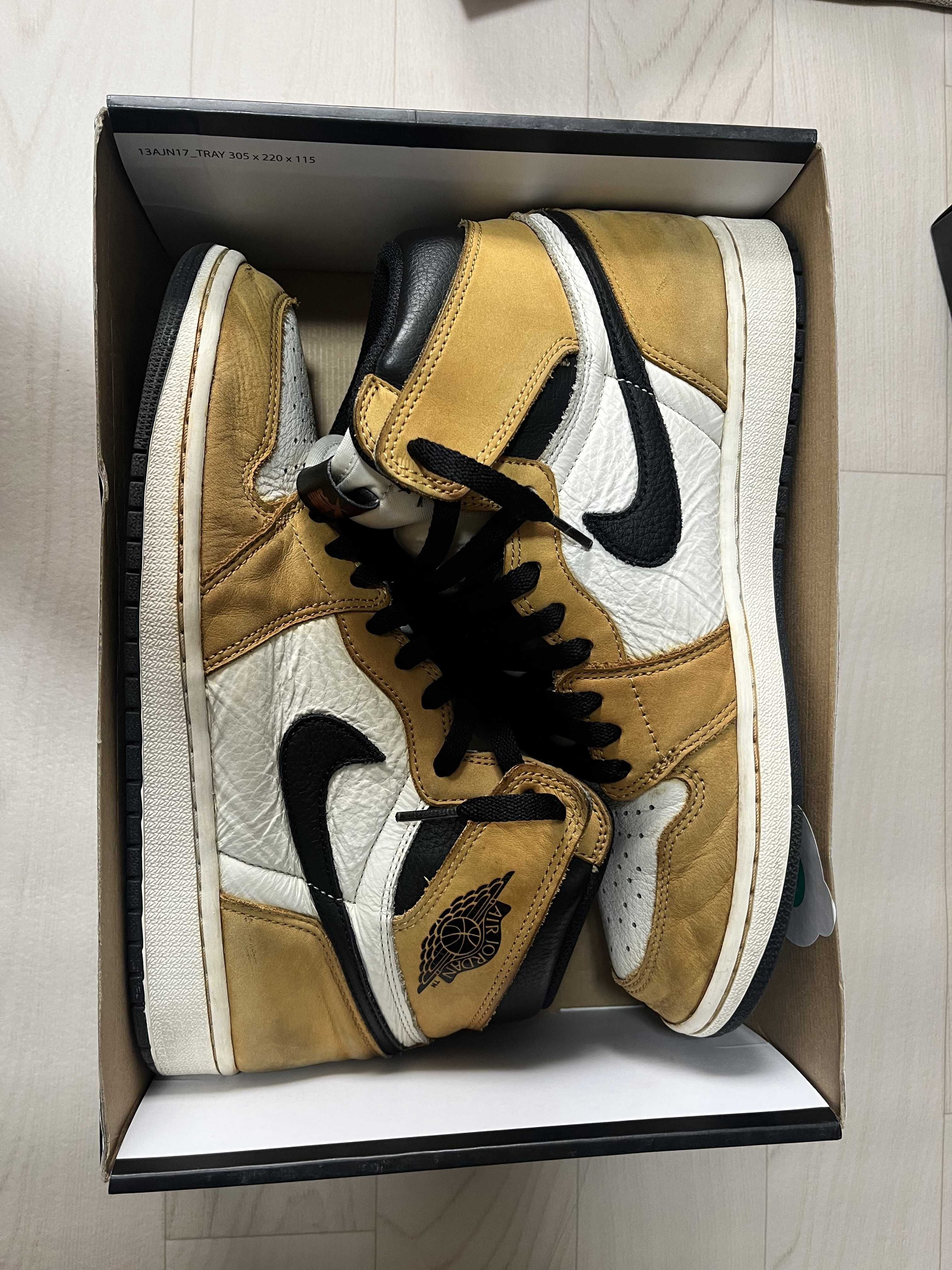Nike Air Jordan 1 RETRO High "Rookie of The Year"