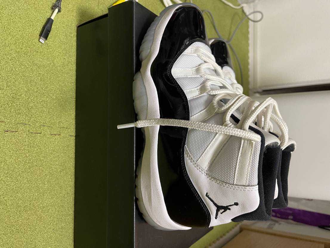 Nike Air Jordan 11 Retro "Concord" (2018)