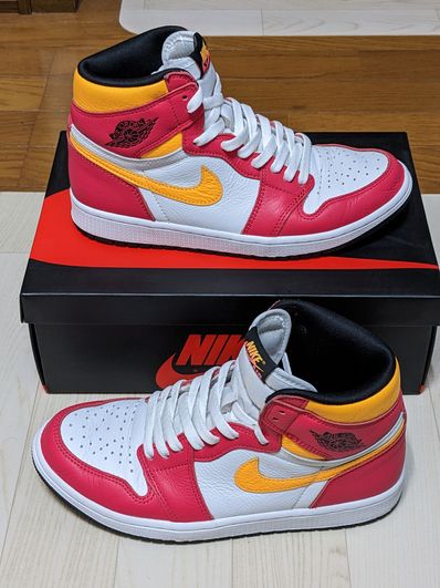 Nike Air Jordan 1 High OG "Light Fusion Red"