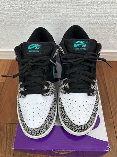 Nike SB Dunk Low "Elephant/Safari"