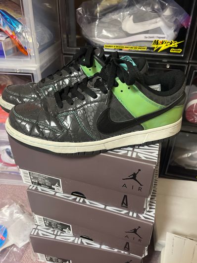 Nike Dunk Low "Un-Tiffany"