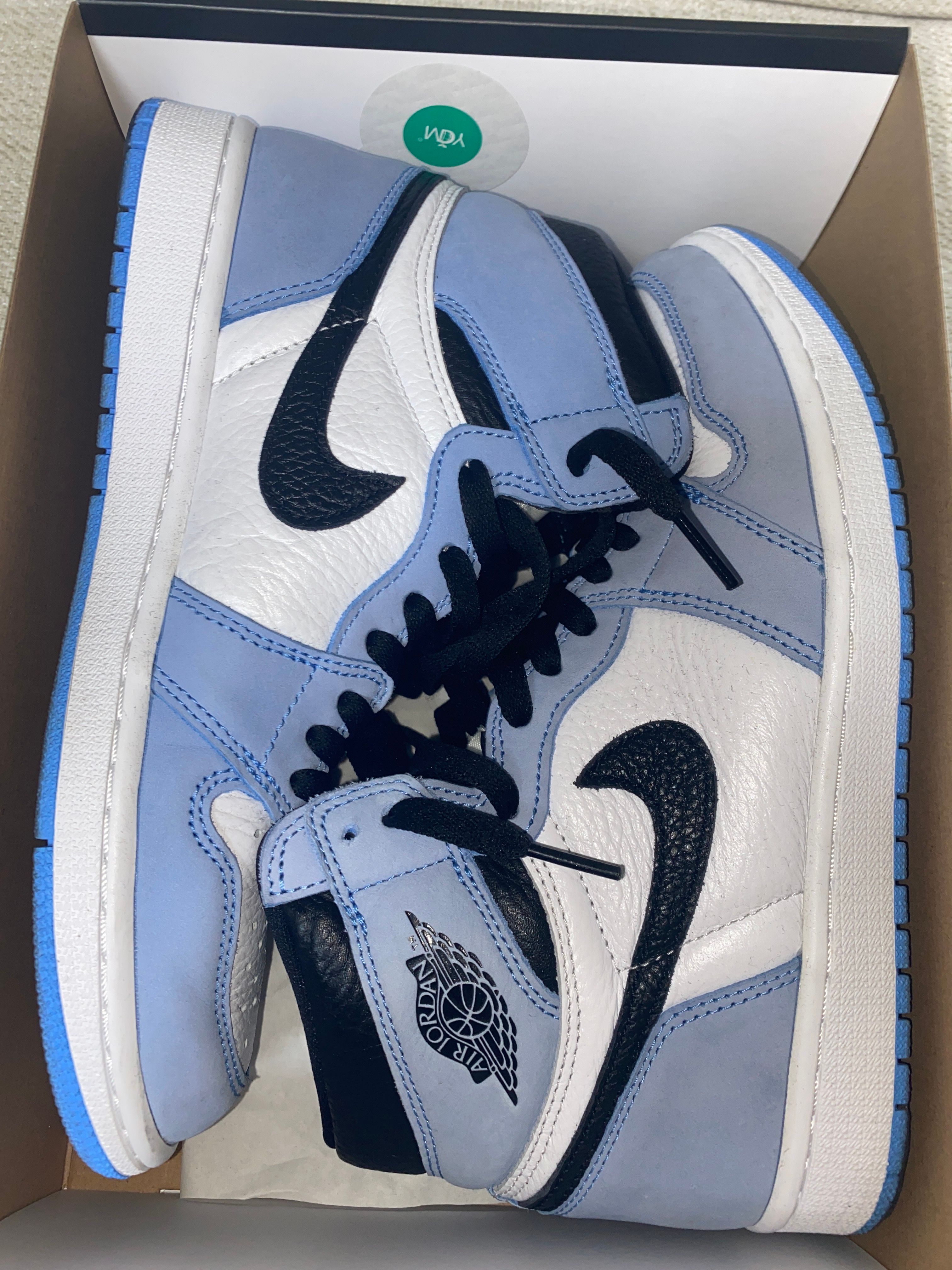 Nike Air Jordan 1 High OG "University Blue"