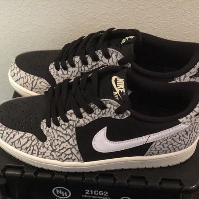 Nike Air Jordan 1 Retro Low OG "Black Cement"