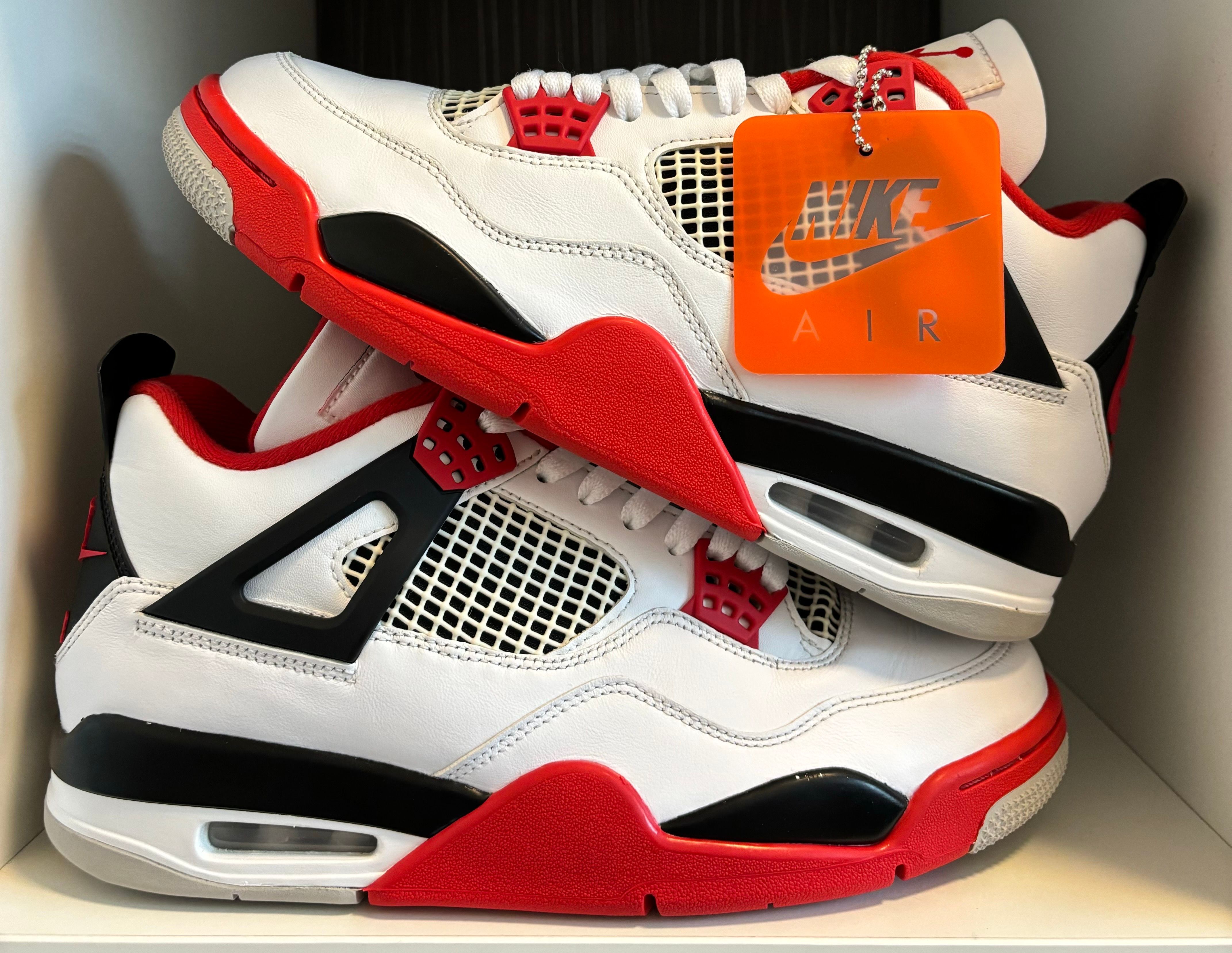Nike Air Jordan 4 Retro OG "Fire Red" (2020)