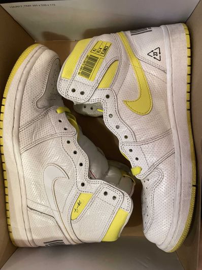 Nike Air Jordan 1 High OG "First Class Flight"