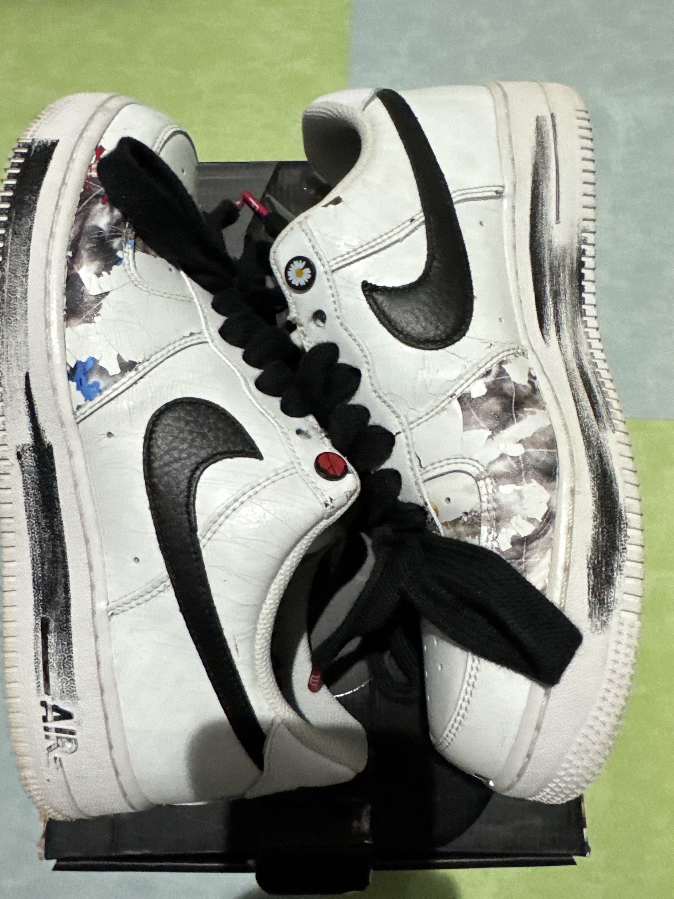 PEACEMINUSONE × Nike Air Force 1 Low "Para-noise/White/Black" / G-DRAGON