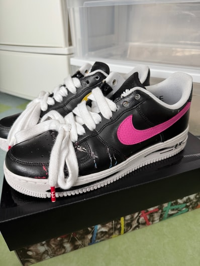 PEACEMINUSONE × Nike Air Force 1 Low '07 Para-Noise 3.0 "Black and Multi-Color" / G-DRAGON