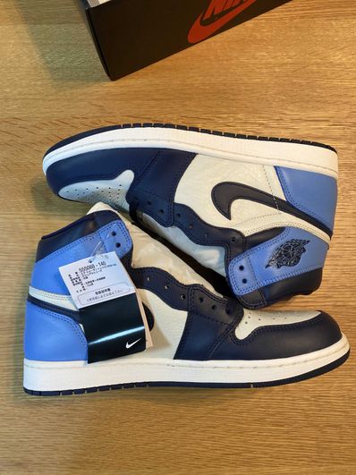 Nike Air Jordan 1 Retro High OG "Obsidian/University Blue"