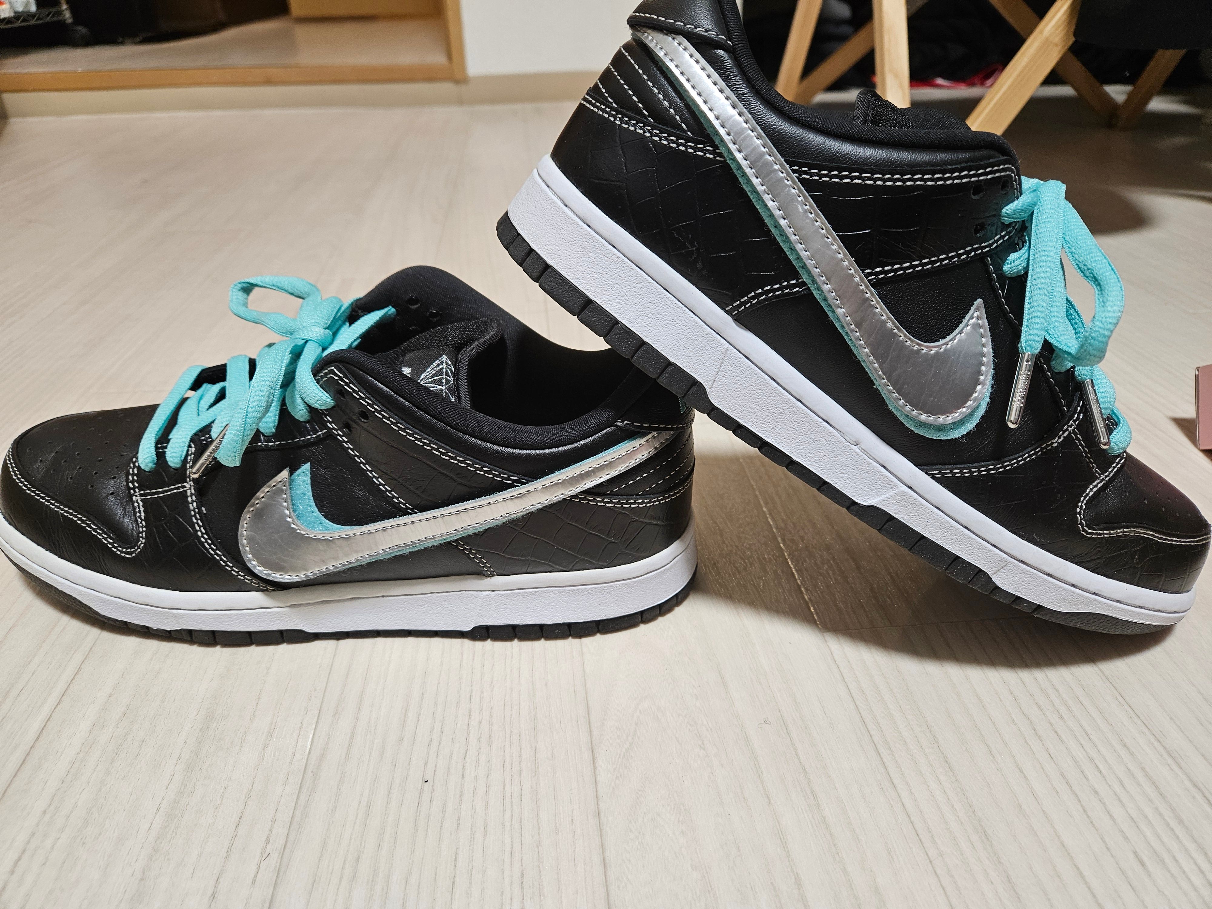Diamond Supply Co. × Nike SB Dunk Low Pro "Black"