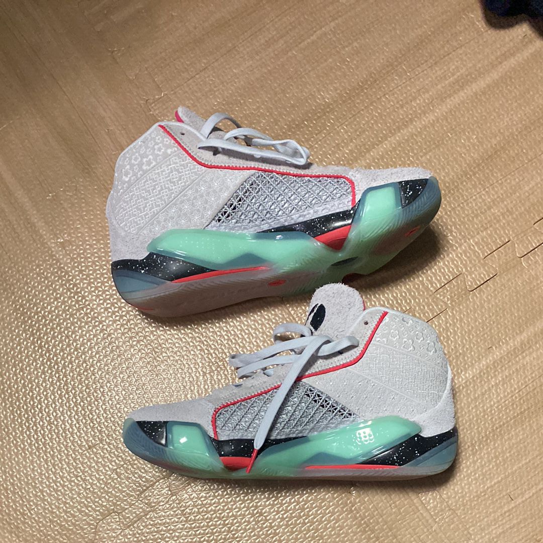 Rui Hachimura × Nike Air Jordan 38 "Photon Dust/Mint Foam/Siren Red/Off Noir"