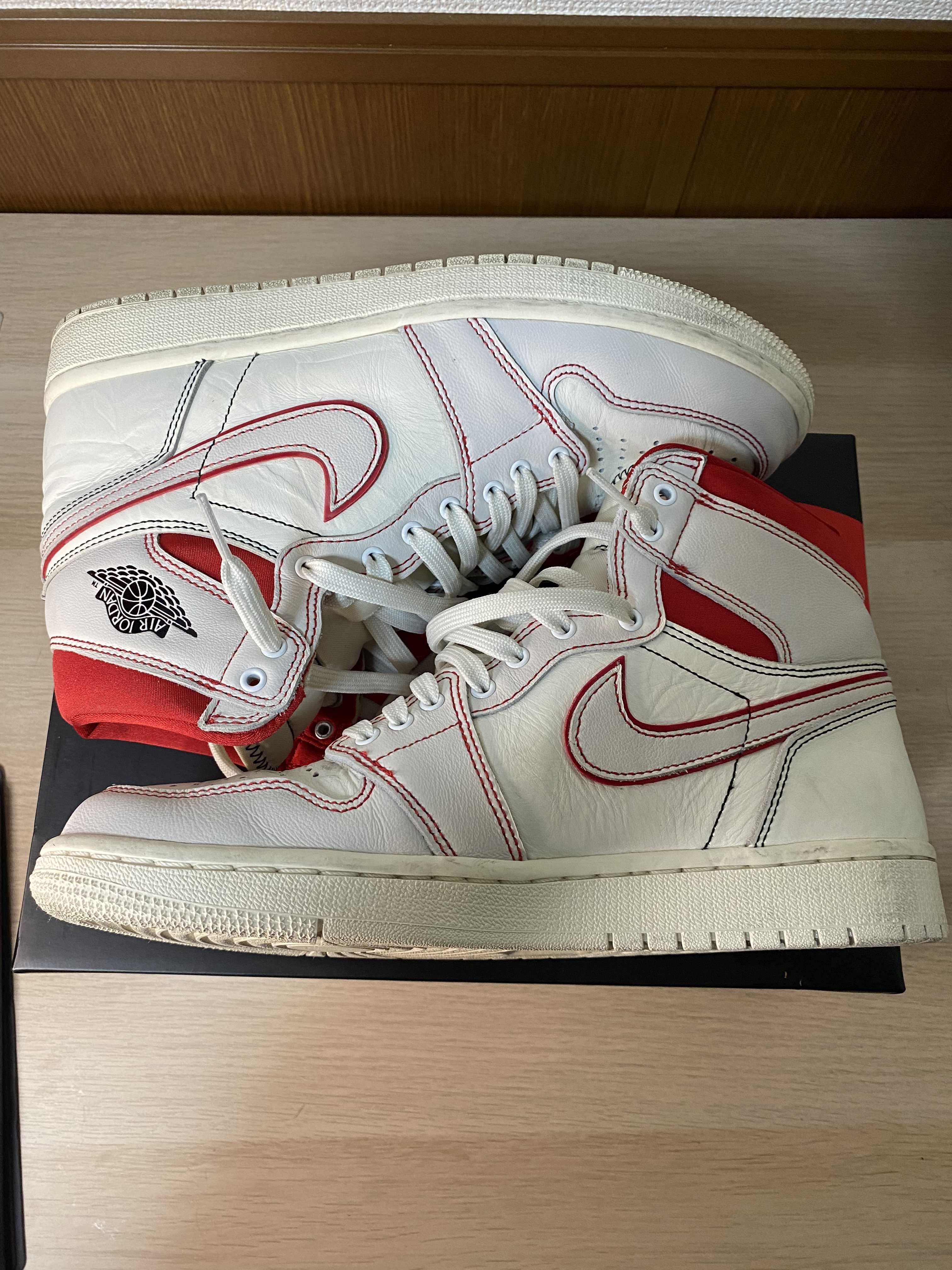 Nike Air Jordan 1 Retro High OG "Sail/University Red"     