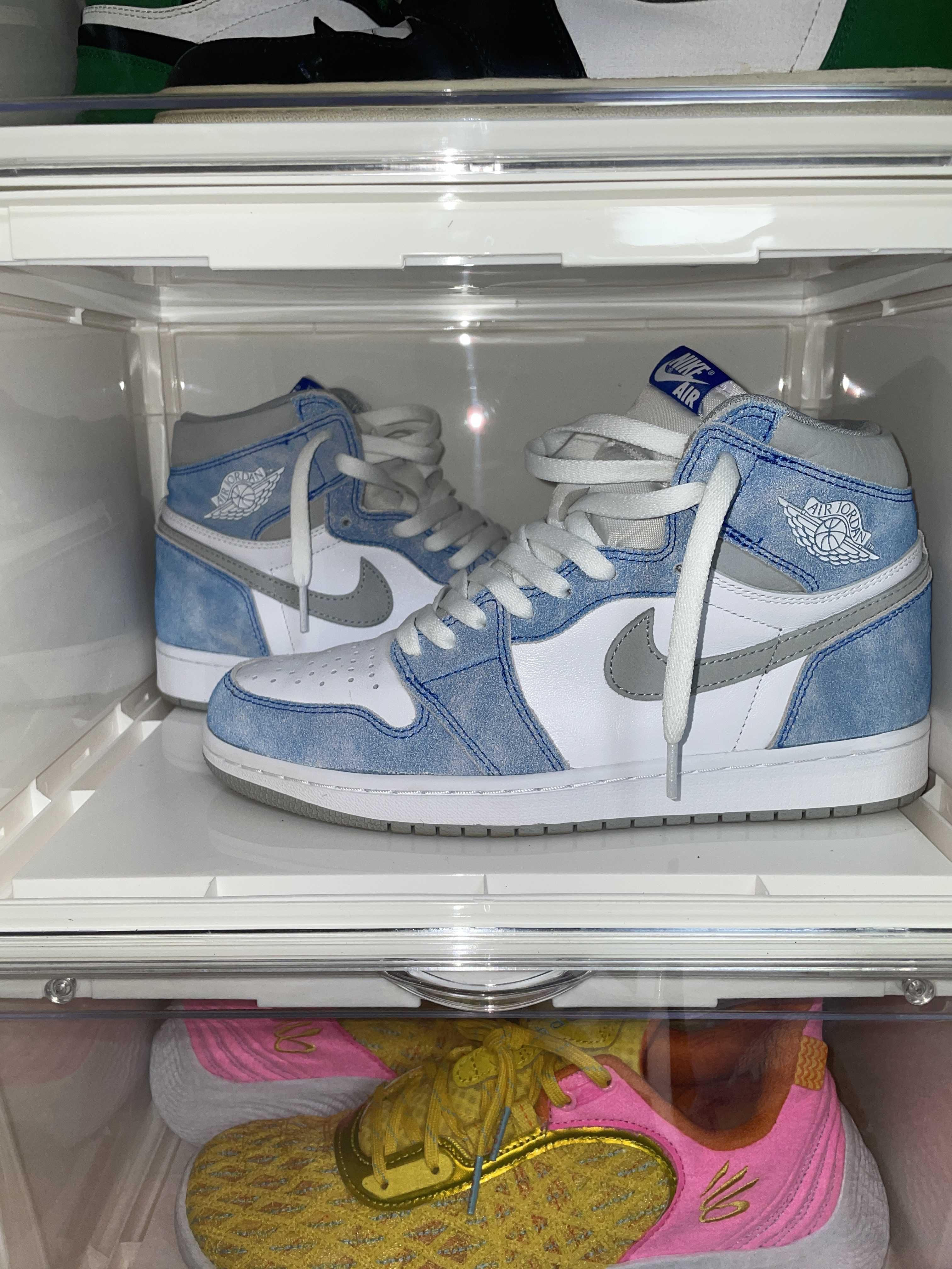Nike Air Jordan 1 High OG "Hyper Royal"
