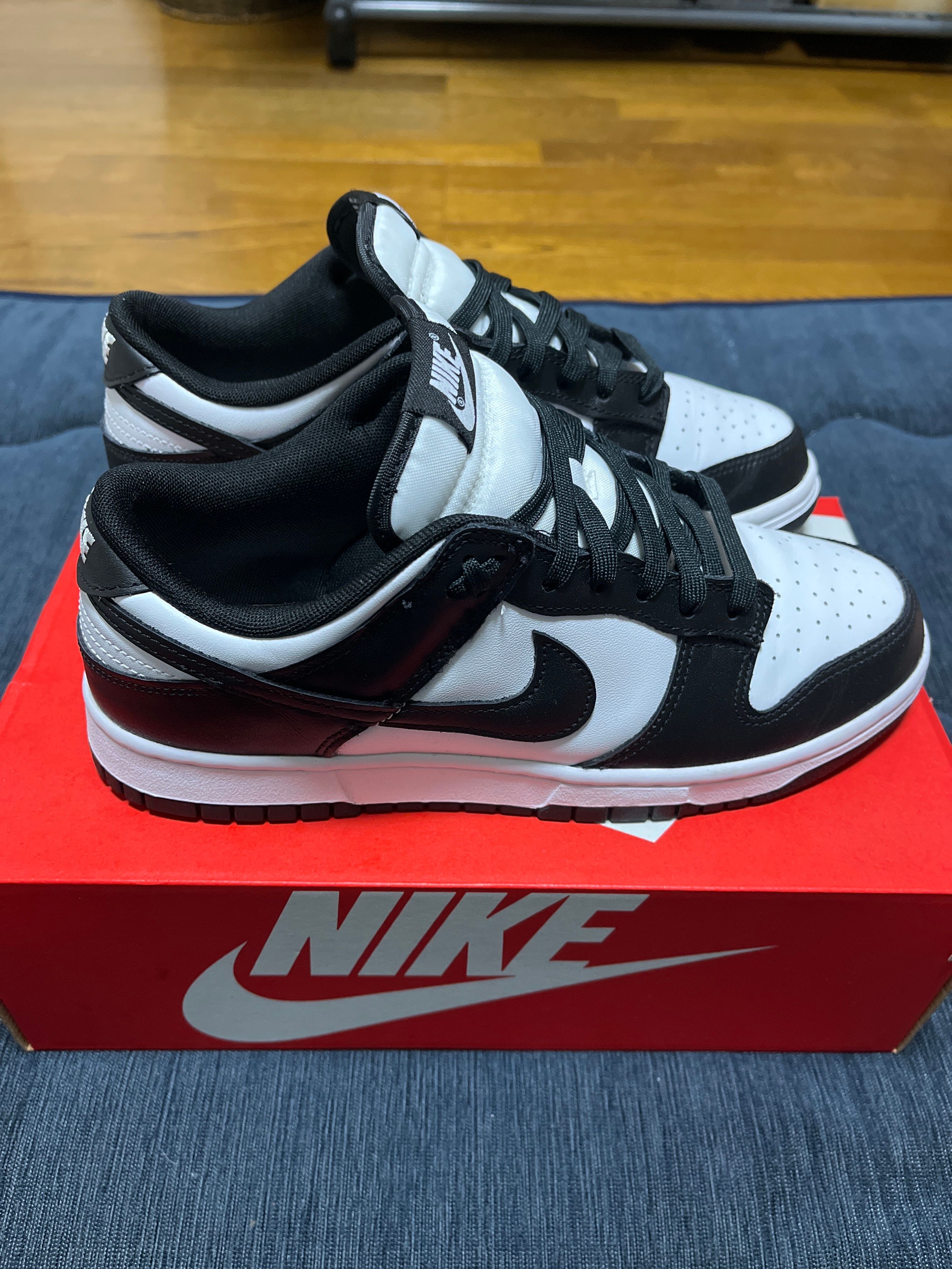 Nike Dunk Low Retro "Panda/White/Black"