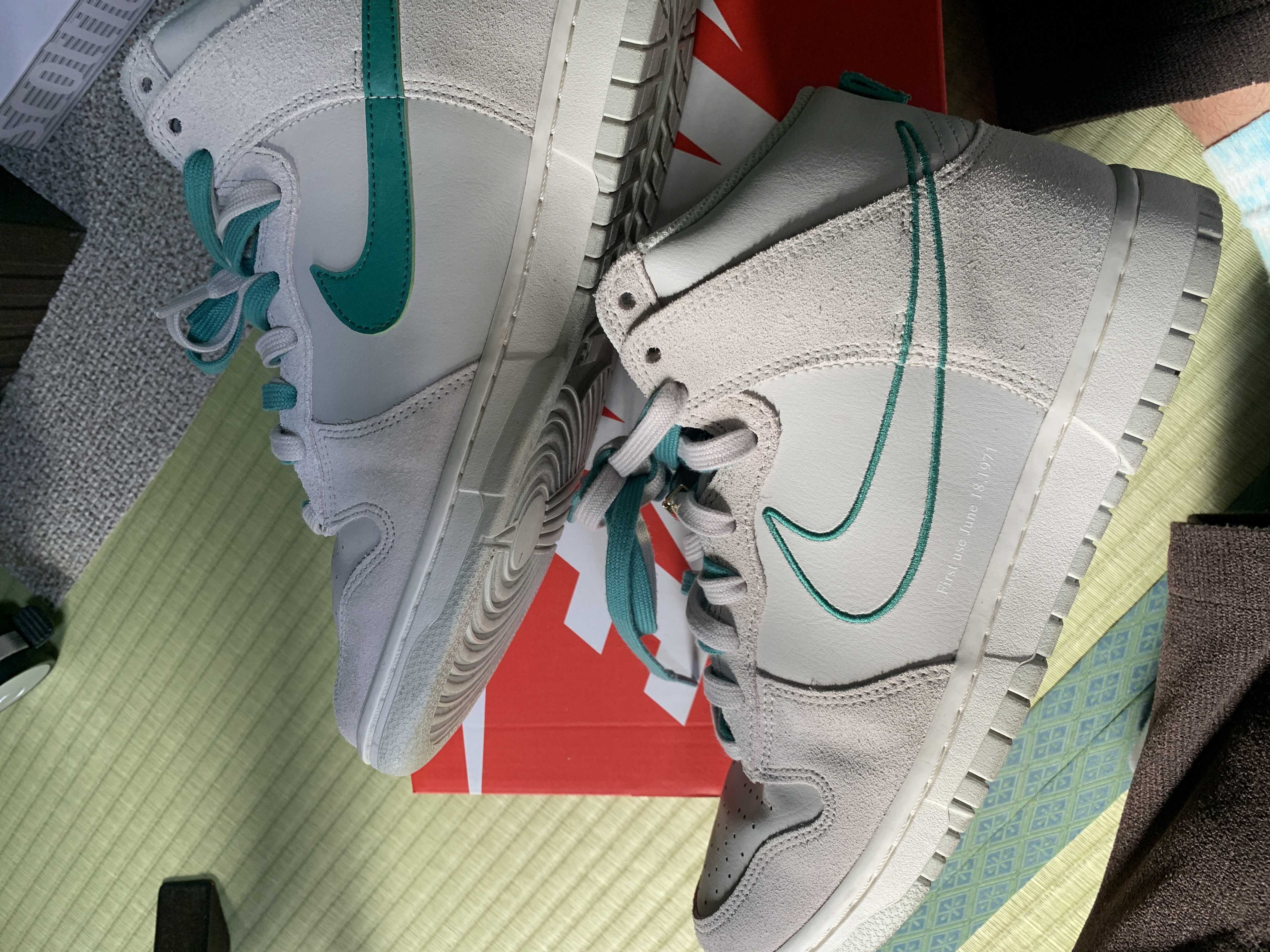Nike Dunk High SE First Use "Light Bone/Green Noise"
