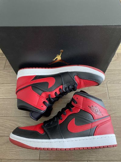 Nike Air Jordan 1 Mid "Bred"