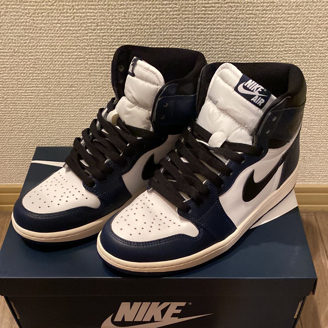 Nike Air Jordan 1 Retro High OG "Midnight Navy"