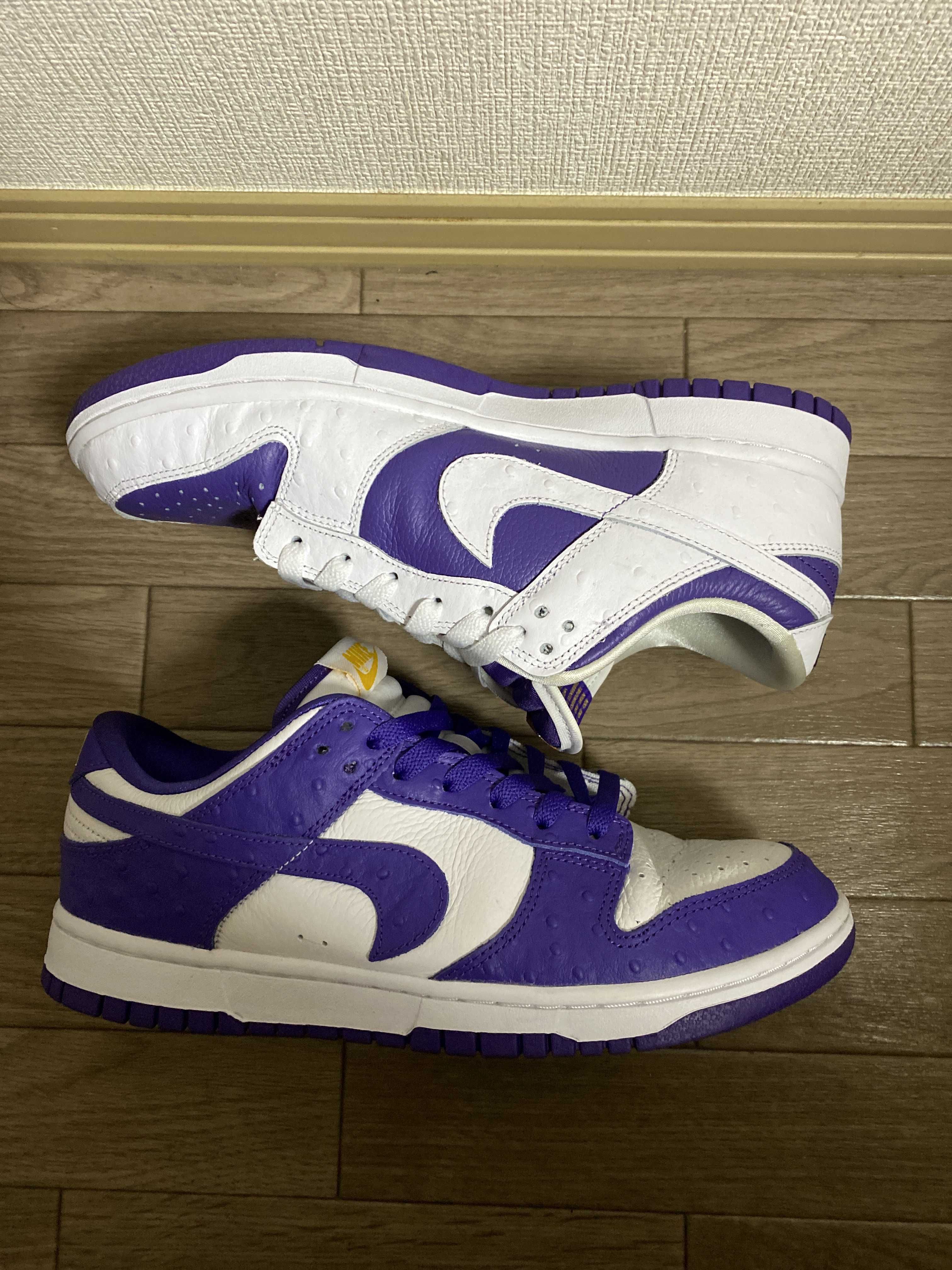 Nike Women's Dunk Low "Made You Look"