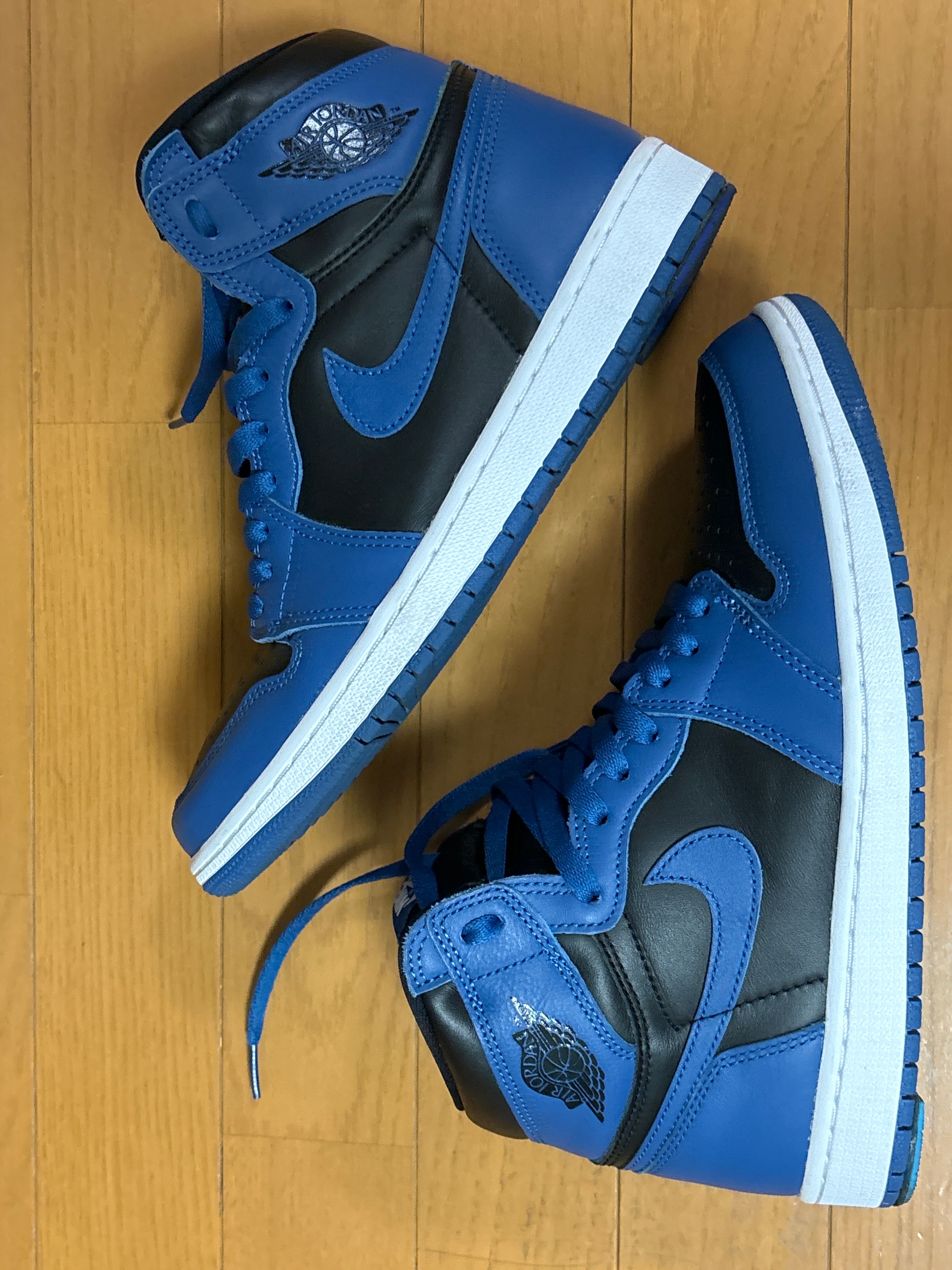 Nike Air Jordan 1 Retro High OG "Dark Marina Blue"