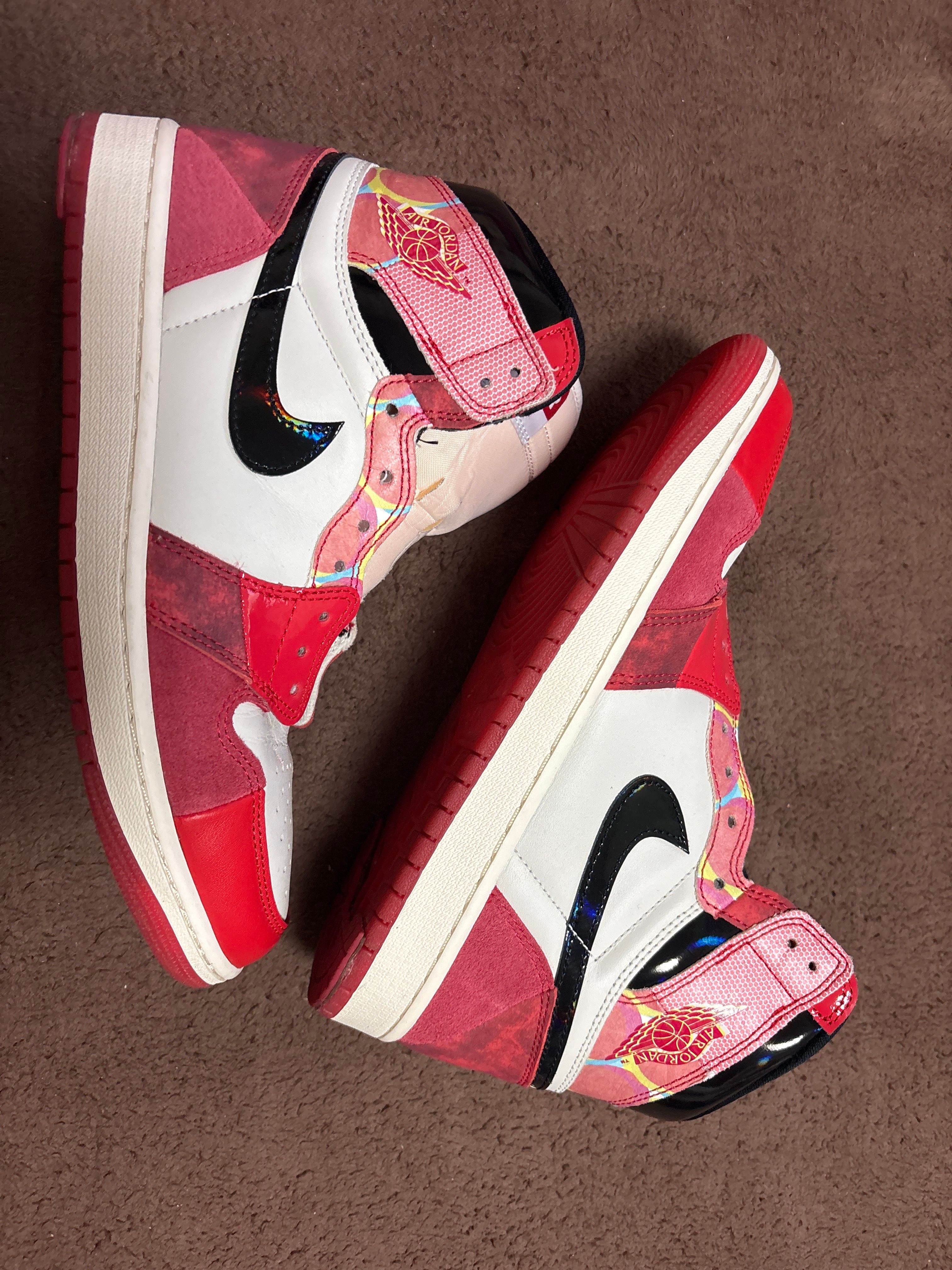 Spider-Man × Nike Air Jordan 1 Retro High OG SP "Spider-Man: Across the Spider-Verse/University Red"