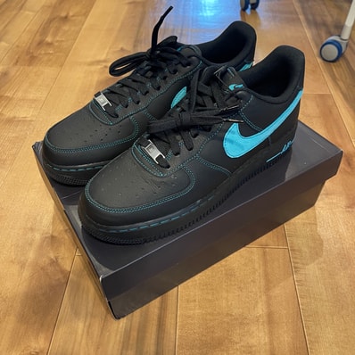 Nike Air Force 1 Low "Black Tiffany"