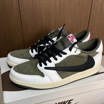 Travis Scott × Nike Air Jordan 1 Low OG SP "Reverse Olive"