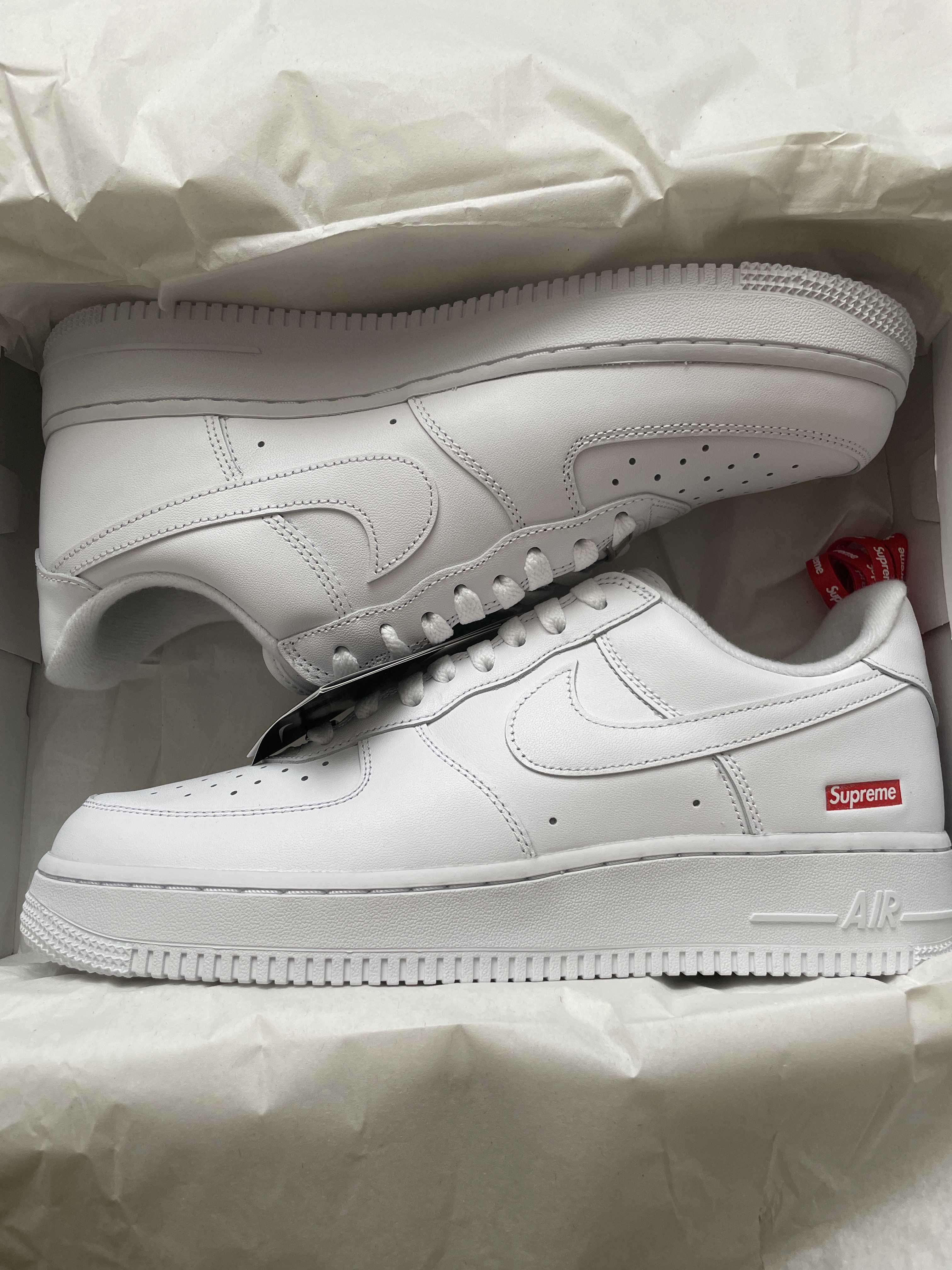 Supreme × Nike Air Force 1 Low "White"