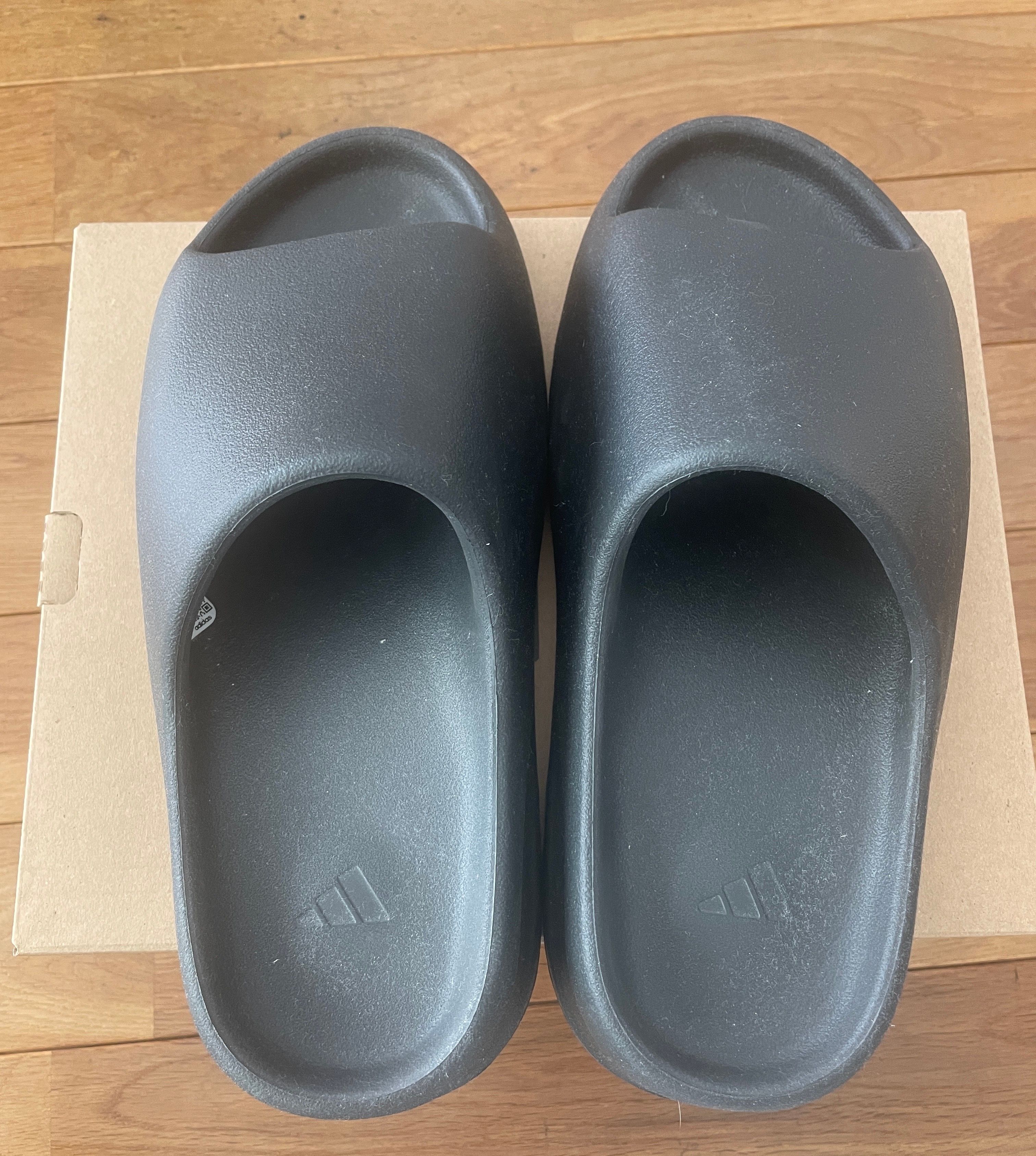adidas YEEZY Slide "Onyx"
