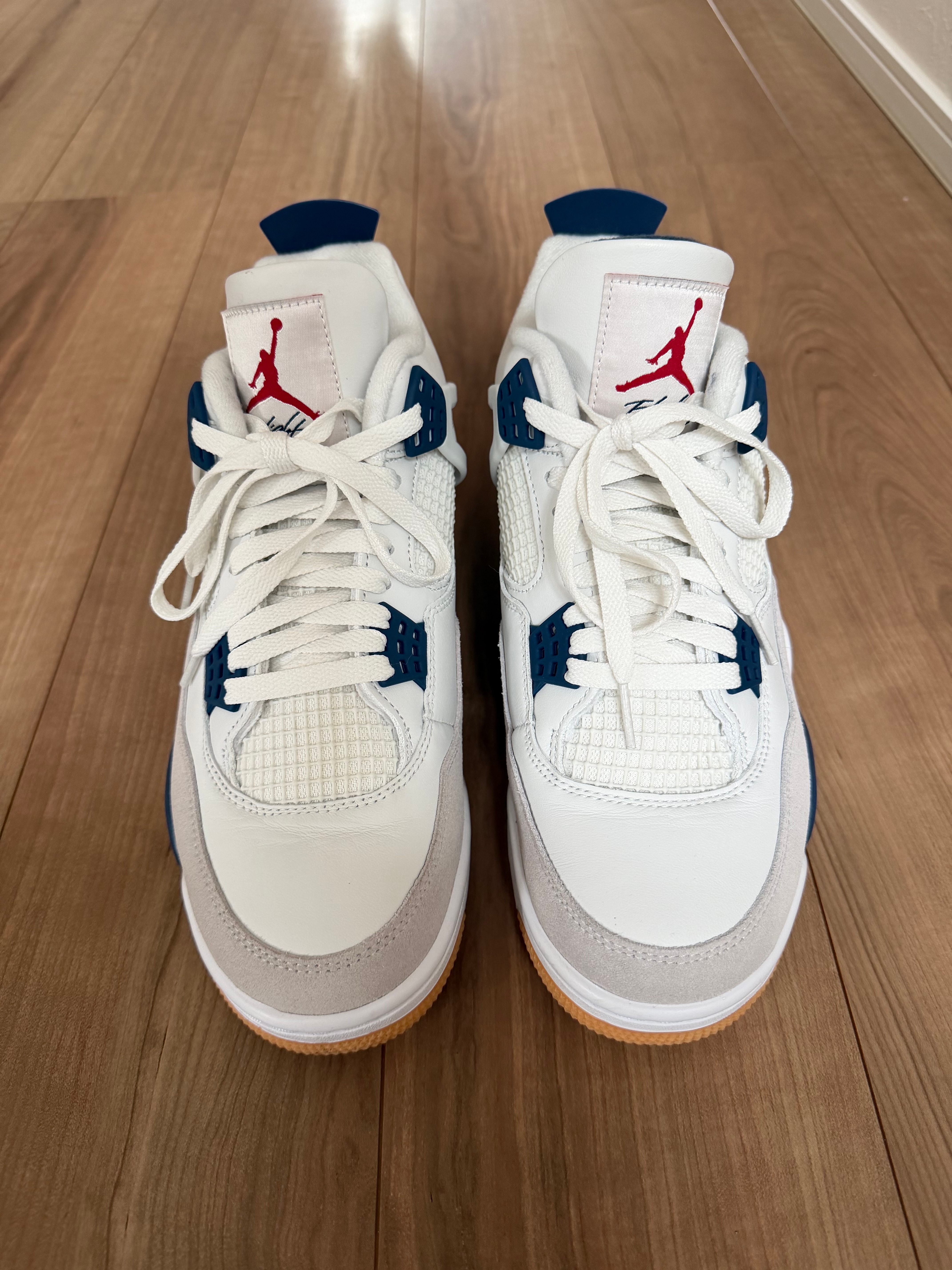 Nike SB Air Jordan 4 Retro SP "Summit White/Navy"